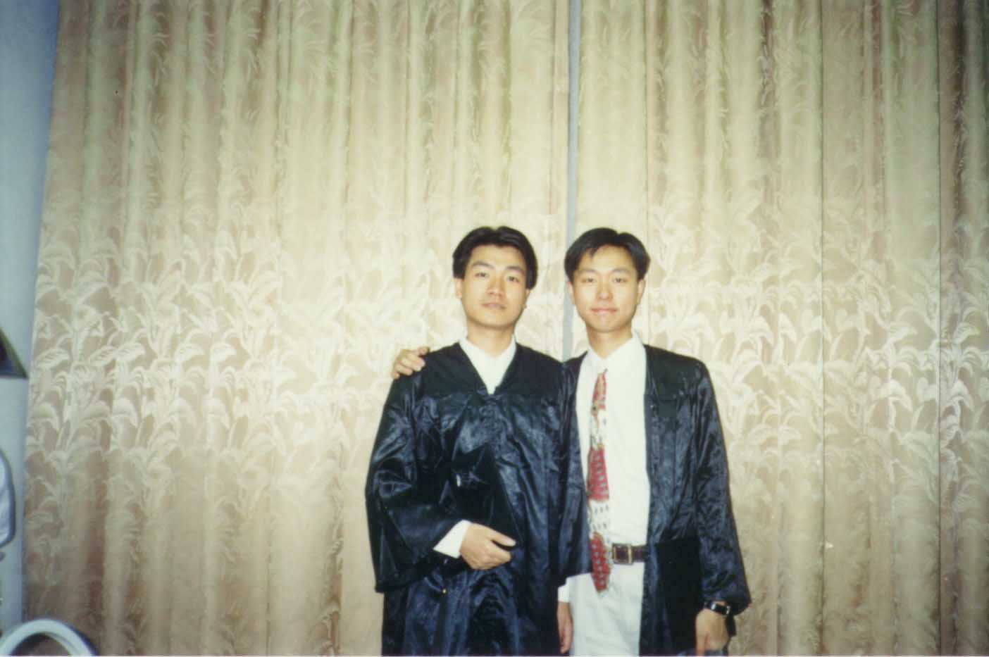 withhu.JPG (72840 bytes)